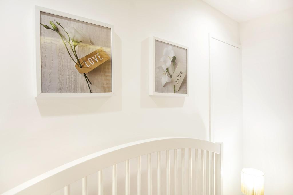 Typical Bairro Alto Apartment Lisbon Luaran gambar